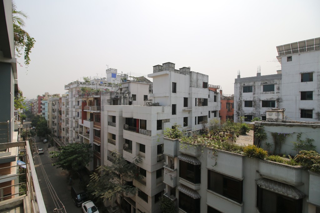 report-stable-income-growth-driving-residential-demand-in-bangladesh